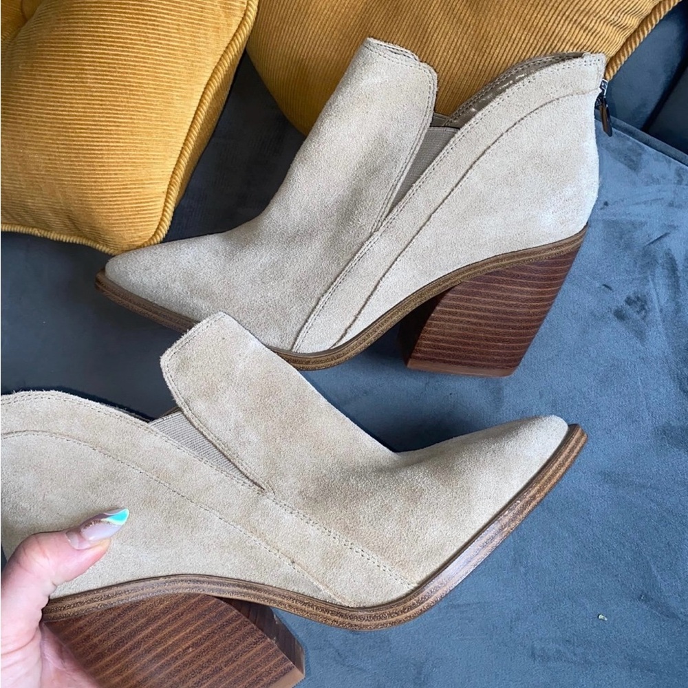 Vince Camuto Light Tan Suede Ankle Booties